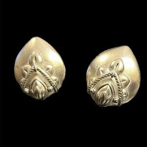 Vintage Oscar de la Renta Couture Clip On Earrings